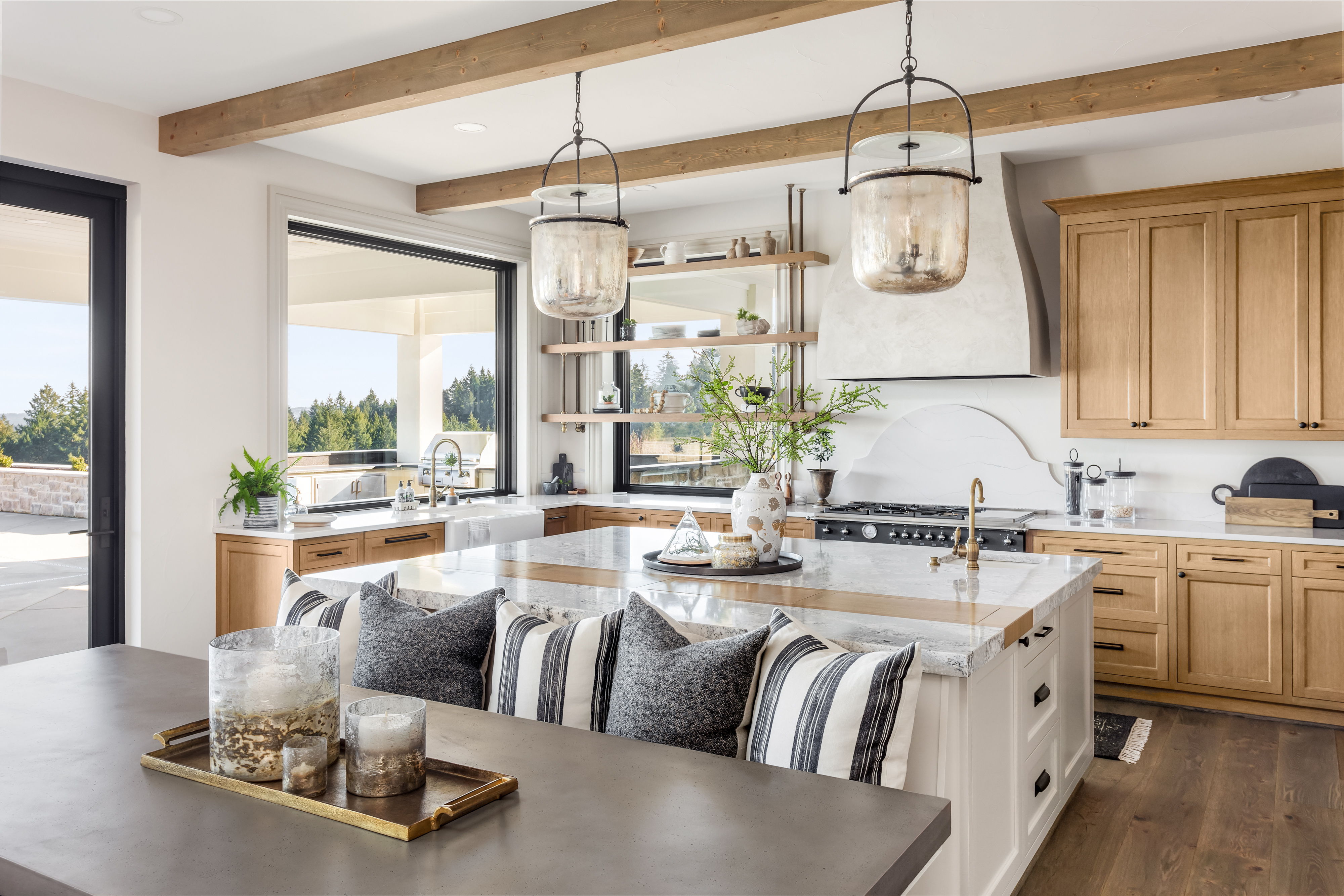 Selling real estate in Oregon and Washington